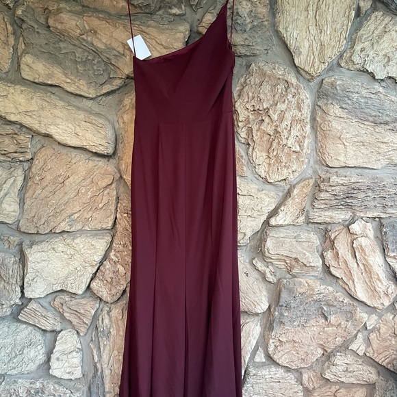 Amsale Dress (Color: Ruby) - Picture 4 of 6